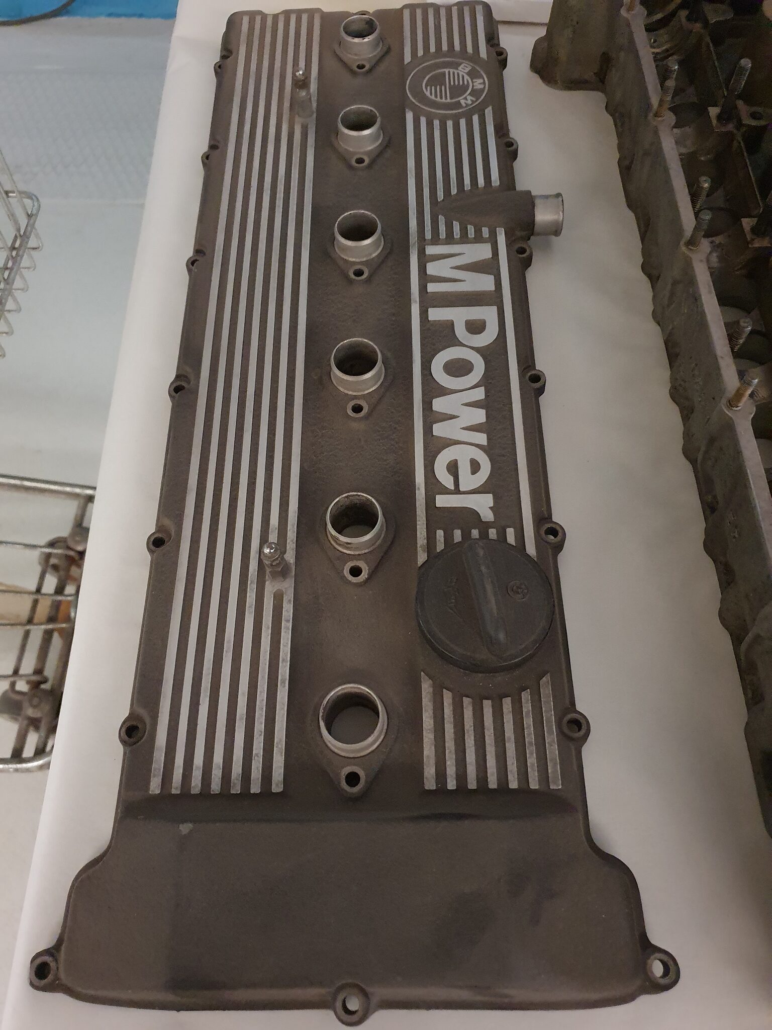 Ventildeckel eines M-Power-Motors